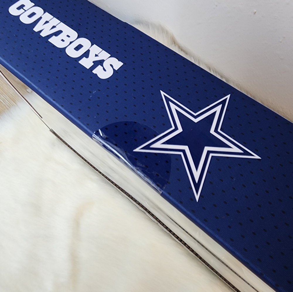 Fisher-Price Little People Collector x NFL Dallas Cowboys Set. - Picture 9 of 9